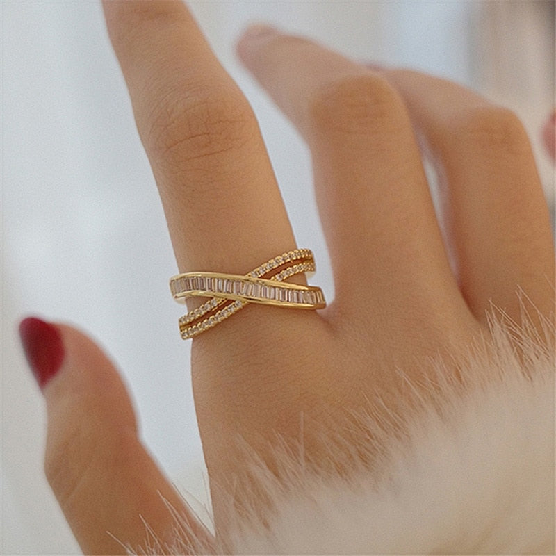 Neue Exquisite Cross Opening Ring Mode Temperament Einfache Ring Elegante Damenschmuck
